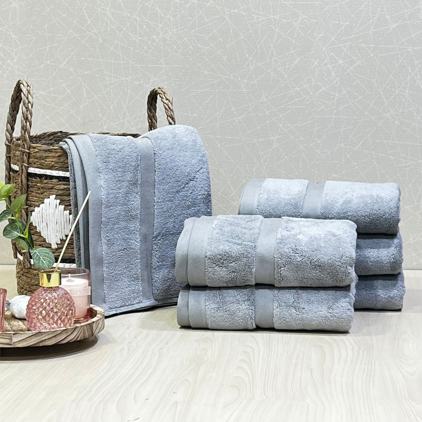 Towel 50x100 cm 100% cotton 600 GSM