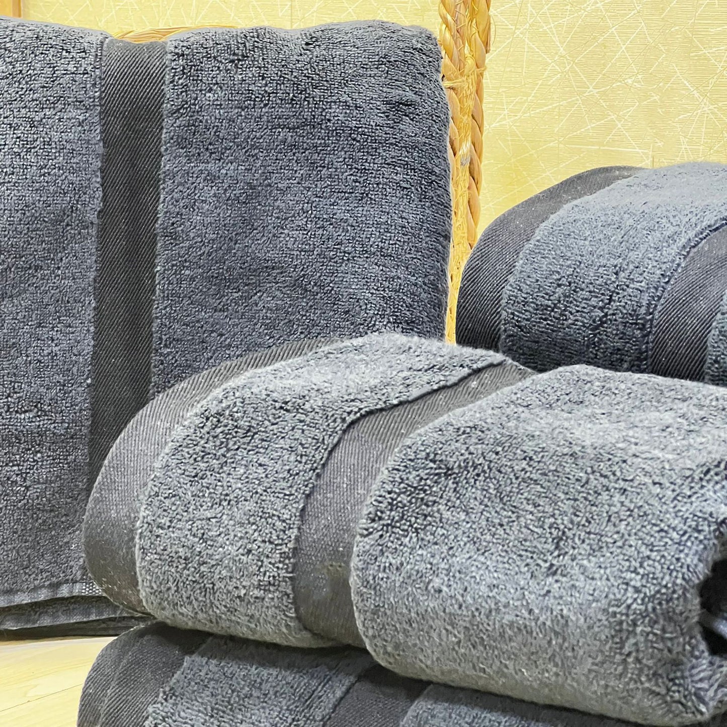 Towel 50x100 cm 100% cotton 600 GSM