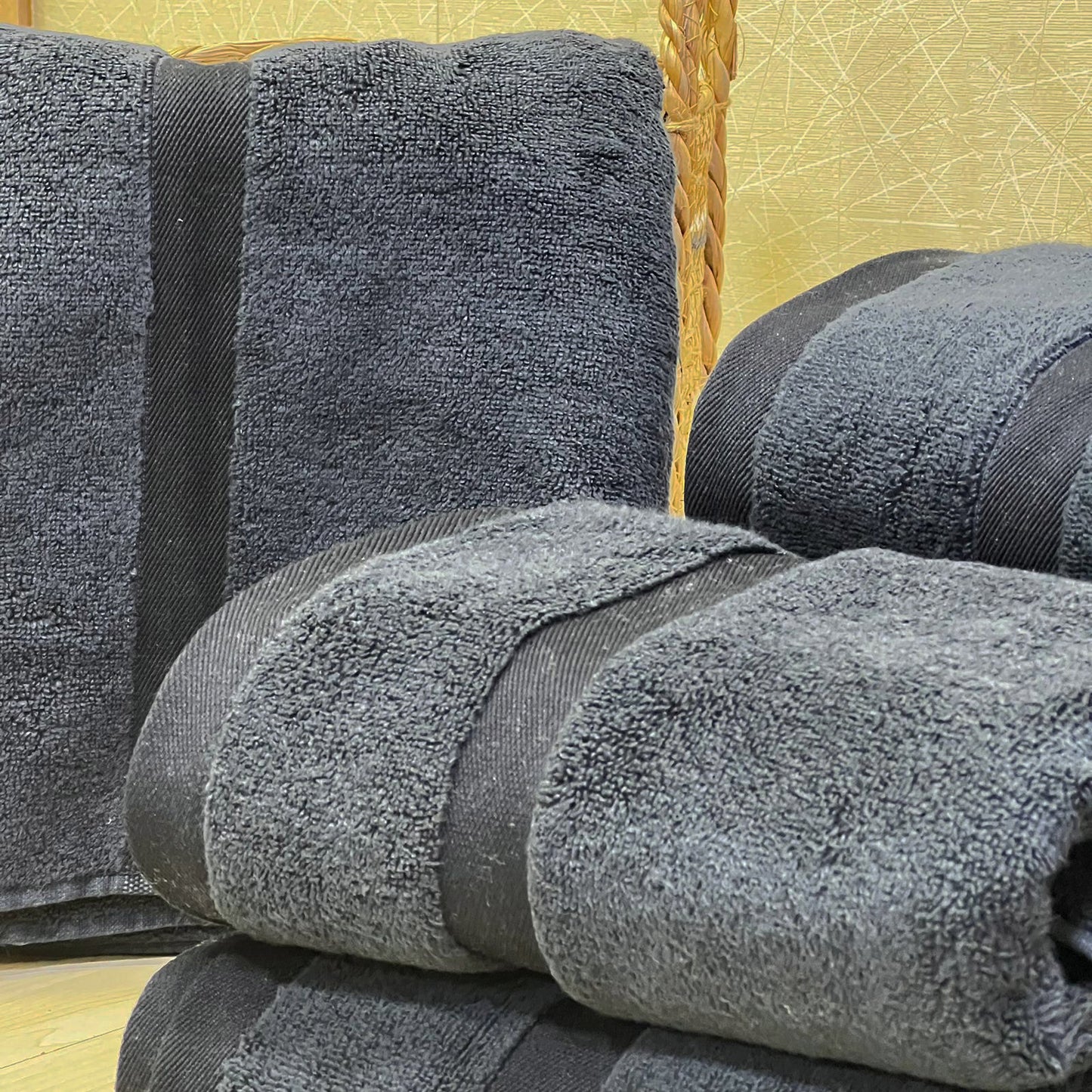 600 GSM Towel 90x140 cm 100% cotton منشفة